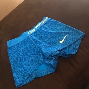 Nike spandex